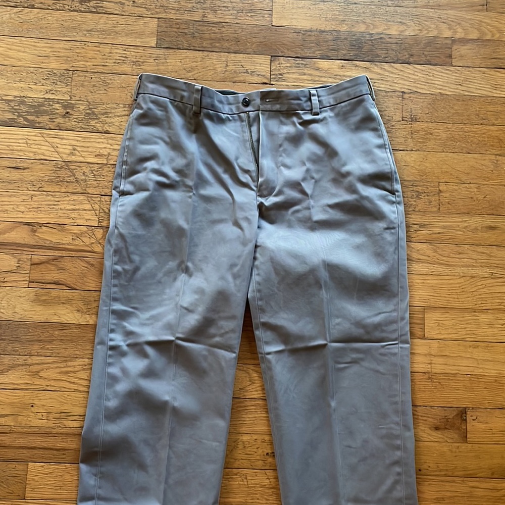 NWOT Brooks Brother’s Advantage Chino Clark Straight Pants